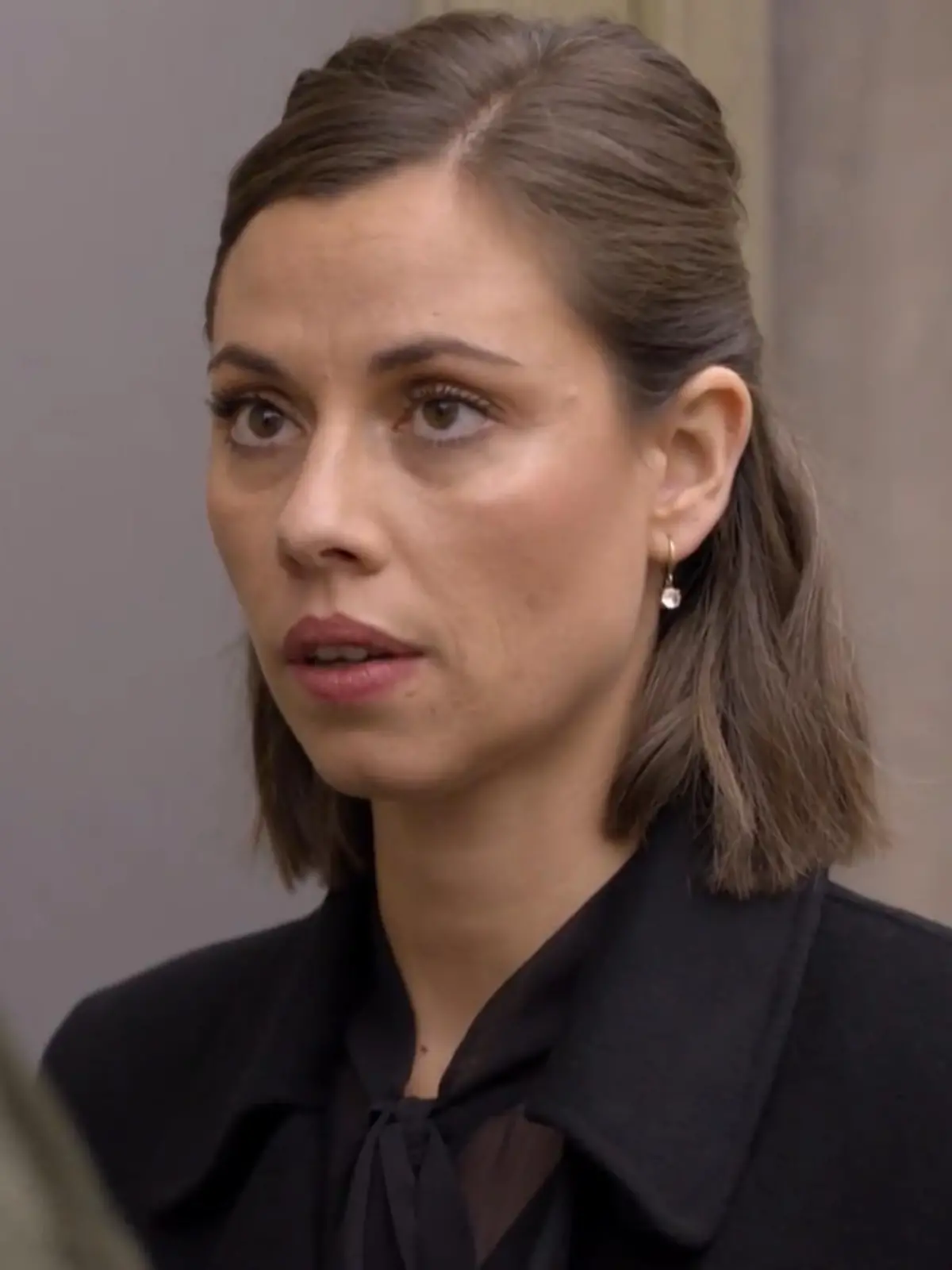 Matilda will wissen, woran sie bei Erik ist.