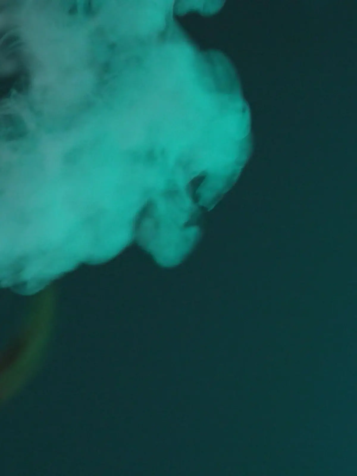 Bild zu: "Forscher veröffentlichen erschreckende Studie über Vapes"