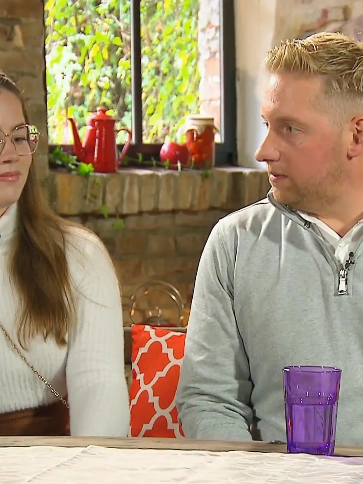 Bild zu: "Warum Jenny sich von Bauer Daniel „verarscht“ fühlt"