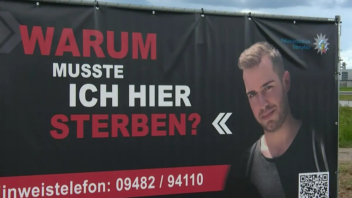 Hat SIE Vinzenz (†24) totgefahren? Polizei äußert sich zum Todraser-Fall aus Riekofen „Die Tat wurde geklärt“