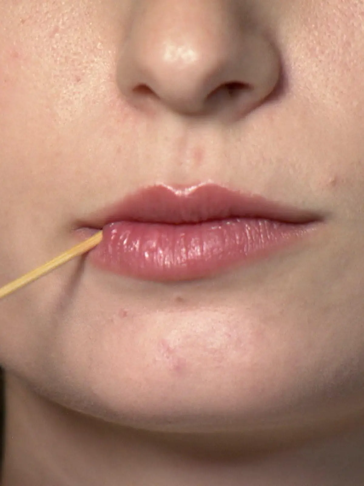 Bild zu: "Schule verbietet Zahnstocher - das ist der ernste Hintergrund"