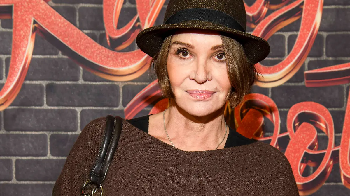 Anouschka Renzi auf dem roten Teppich der Premiere von „Kinky Boots - The Musical” im Admiralspalast in Berlin. 