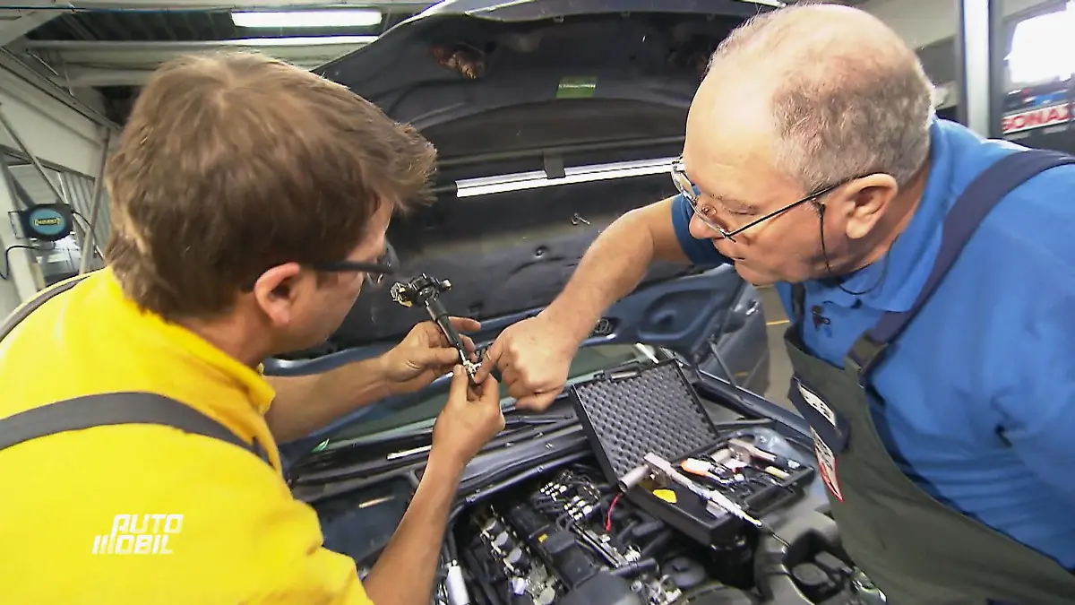 Die Autodoktoren finden die Lösung Rätselhafter BMW E46