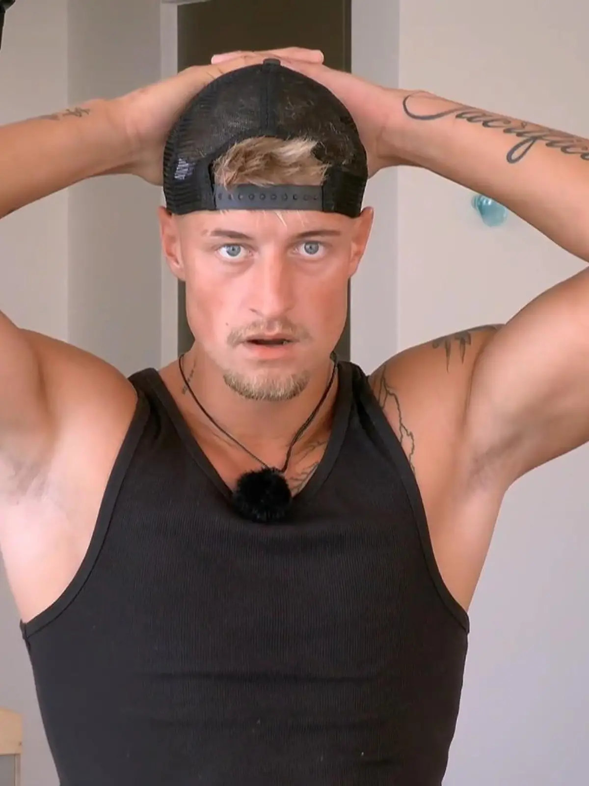 Bild zu: "Laurenz rastet aus: DIESE Bilder bringen ihn zur Weißglut"