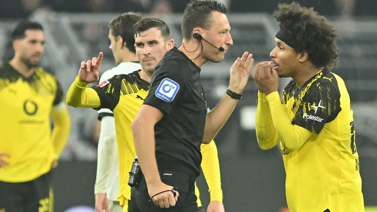 Kehl-k-ndigt-nach-Ausraster-Geldstrafe-f-r-Adeyemi-an