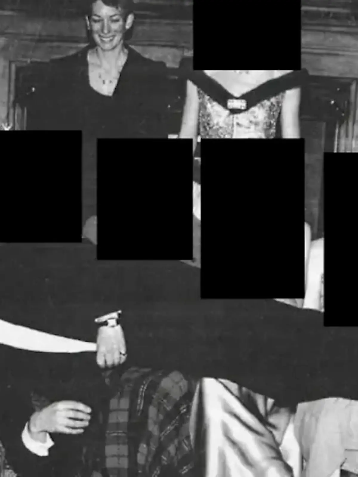 Bild zu: "Dieses Foto bringt Ex-Prinz Andrew noch weiter in Erklärungsnot"