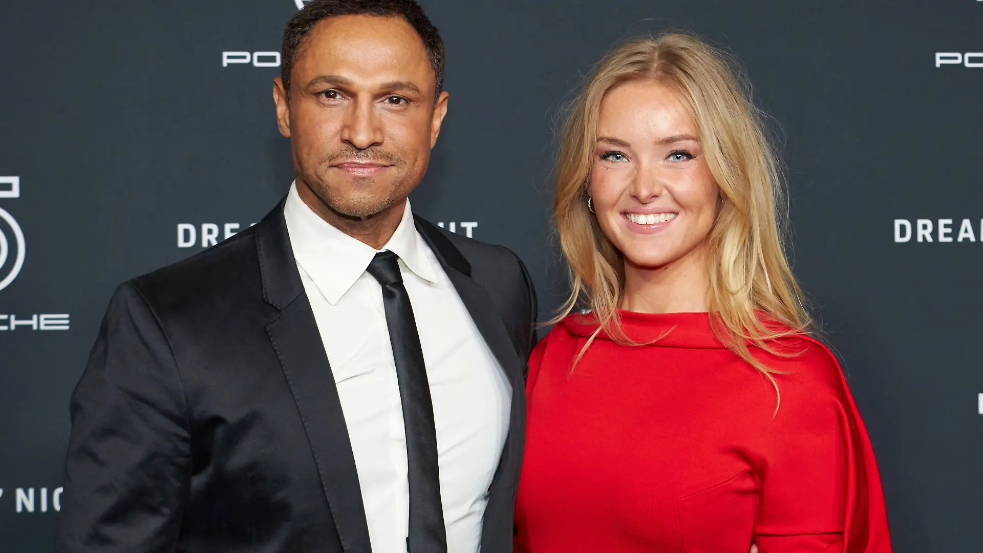 Daniel Aminati mit Ehefrau Patrice Eva - Gaesteankunft zur Porsche Dreamers Night im DRIVE Volkswagen Group Forum Berlin