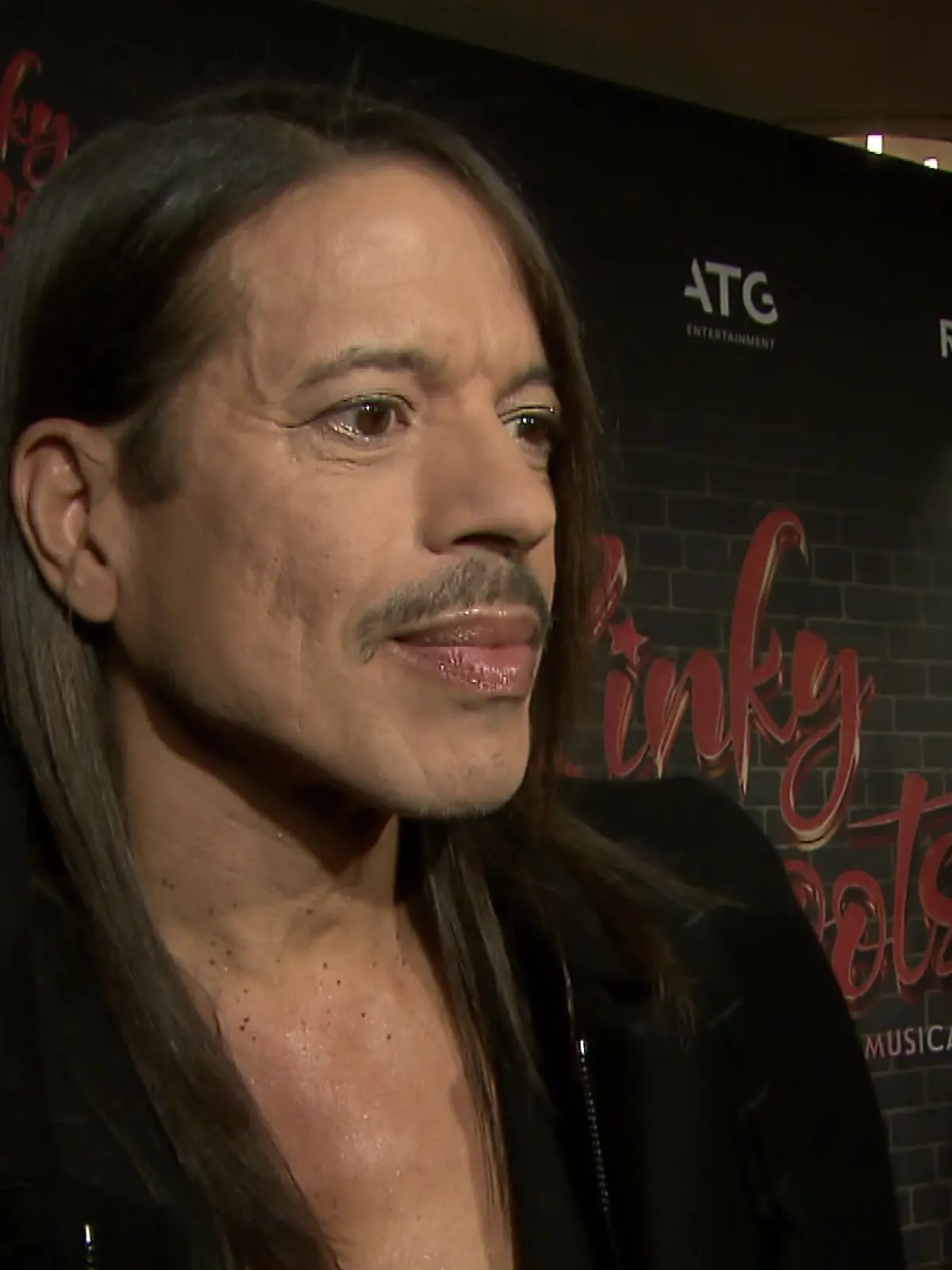 Jorge González bei der Premiere des Musicals „Kinky Boots” in Berlin