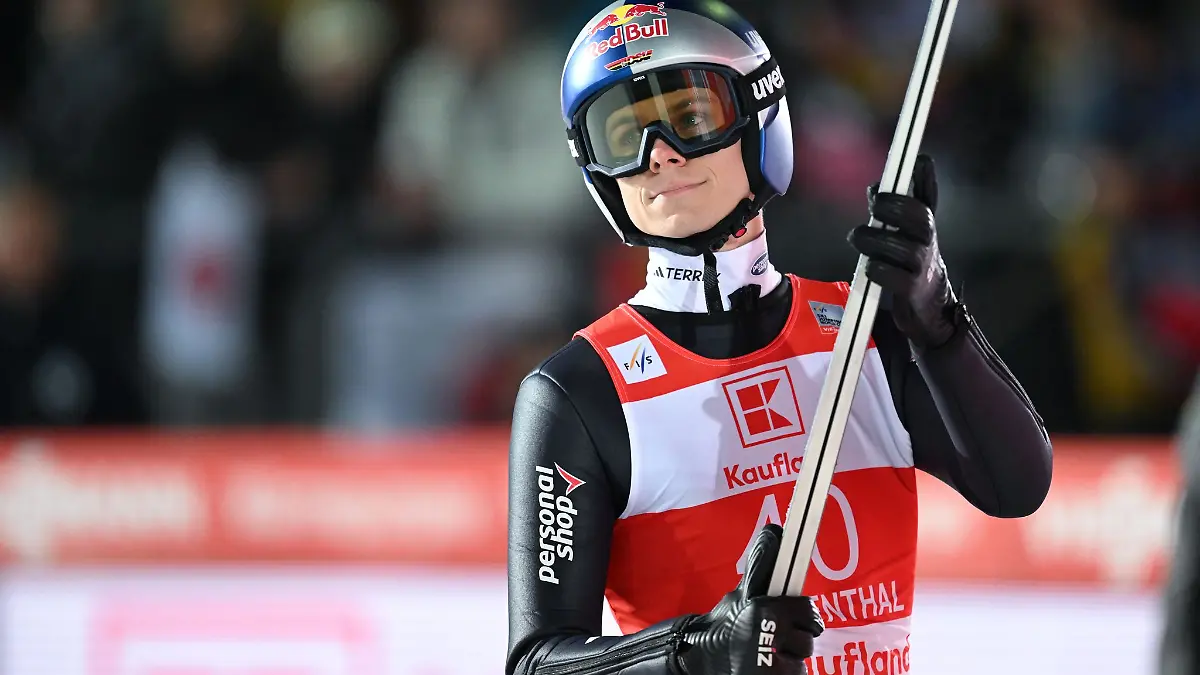 Andreas Wellinger springt bislang schwach. (Archivbild)