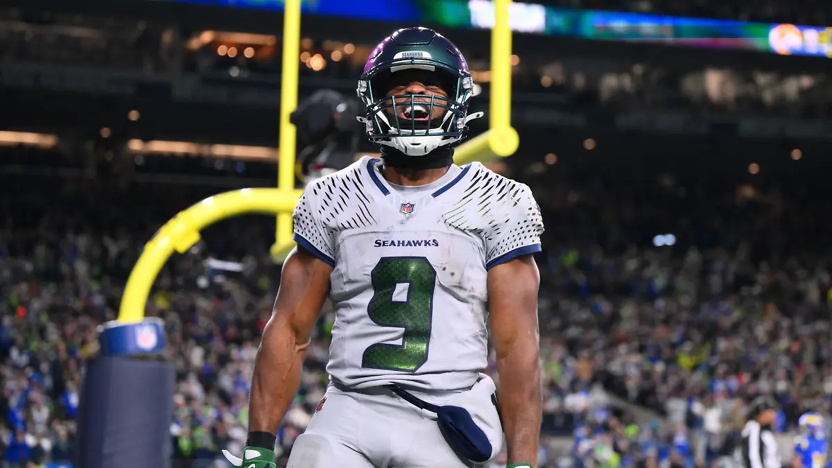 Jubelt Kenneth Walker III mit den Seahawks bei den Panthers? Alle NFL-Spiele in Week 17 bei RTL in TV und Stream im Überblick