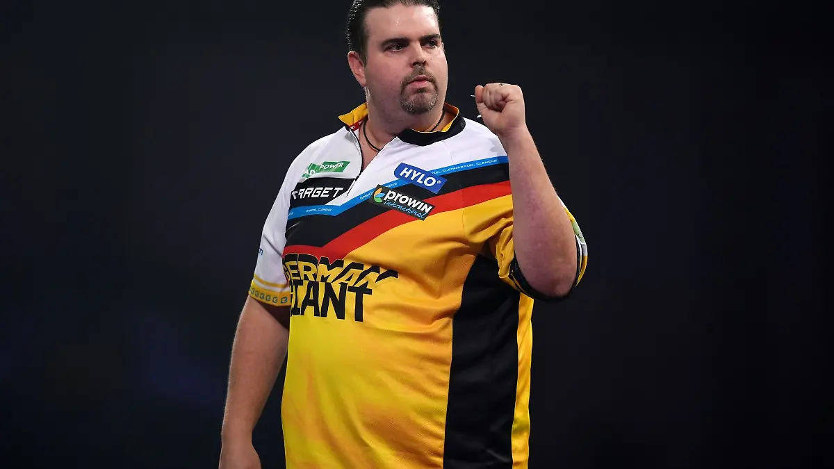 Darts-Profi-Clemens-schafft-berraschung-bei-der-WM