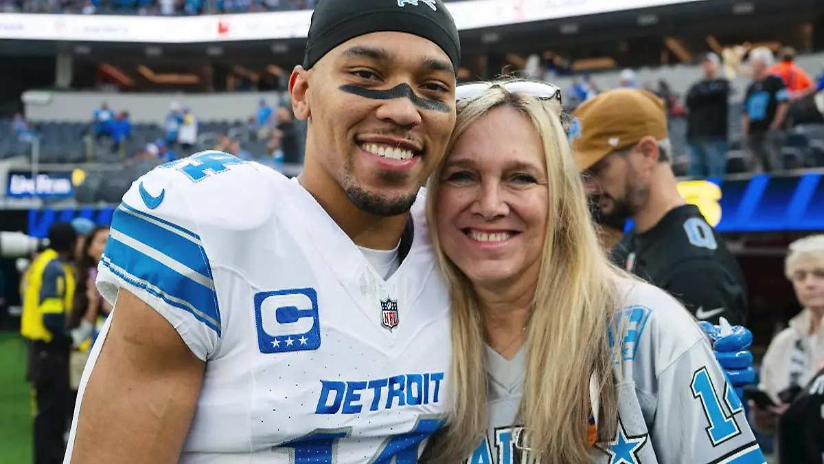 Mutter aus Abschiebehaft geholt! Diesen deutschen NFL-Star hätte es beinahe nie gegeben Die Visumlaufzeit war überschritten