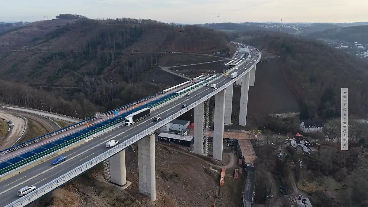 Rahmedetalbr-cke-ist-zur-ck-Nach-vier-Jahren-Verkehrschaos