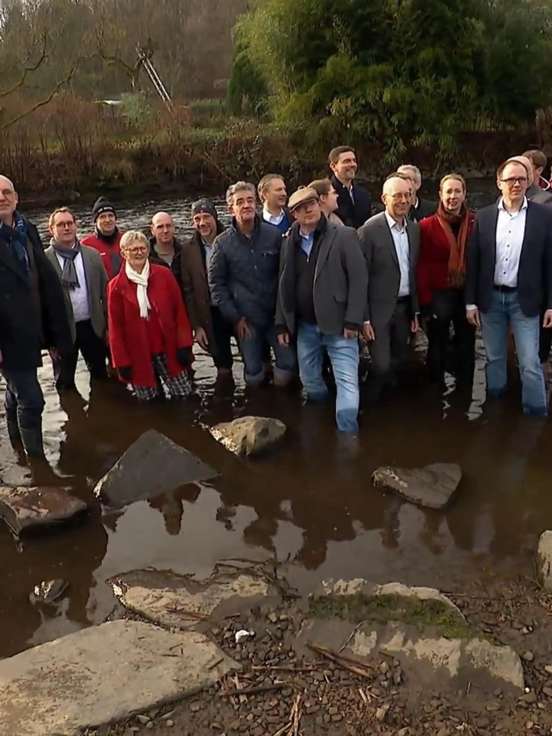 Bild zu: "Sorge, „über die Wupper“ zu gehen"