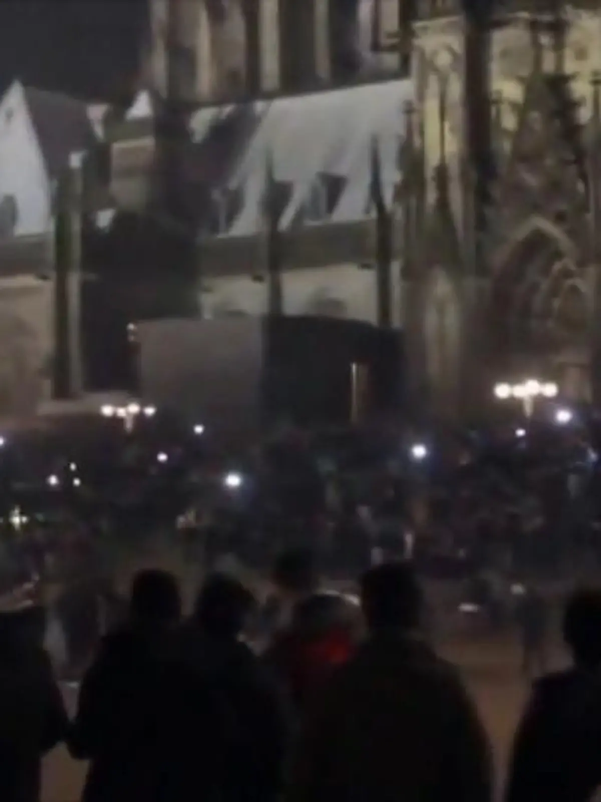 Bild zu: "Zehn Jahre nach der Kölner Silvesternacht"