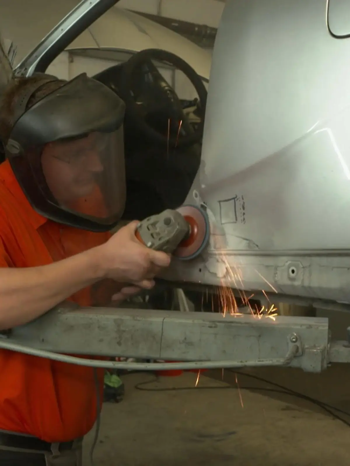 Bild zu: "Vom Besitzer zum Schrauber"