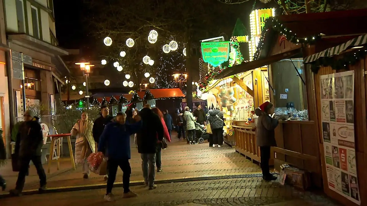 Weihnachtsmarkt-tut-Einzelhandel-gut