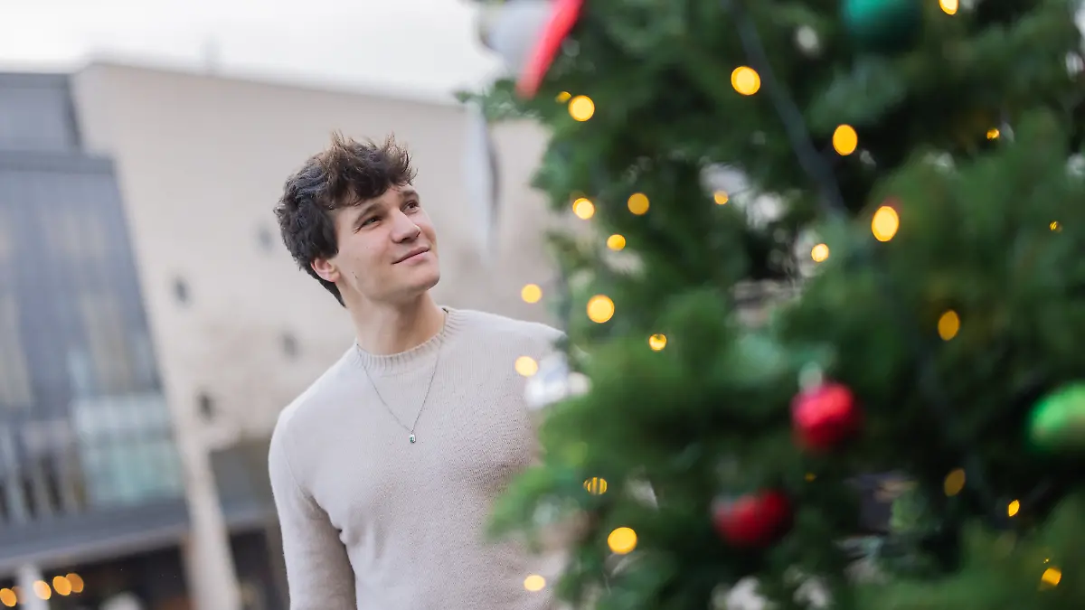 Wincent Weiss hat 2023 sogar ein ganzes Weihnachtsalbum veröffentlicht.