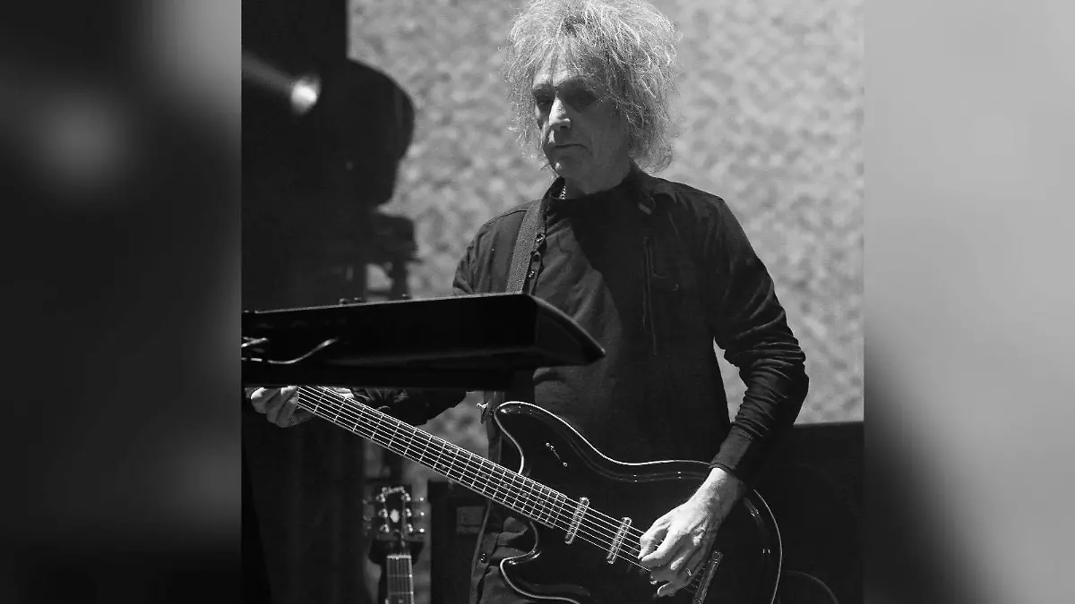 Trauer um „The Cure”-Musiker Perry Bamonte. 