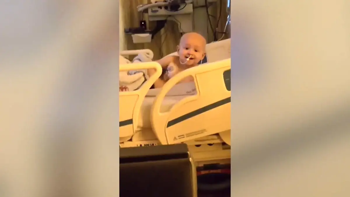 Vialah-2-hat-Krebs-Polizisten-sorgen-f-r-echtes-Weihnachtswunder-