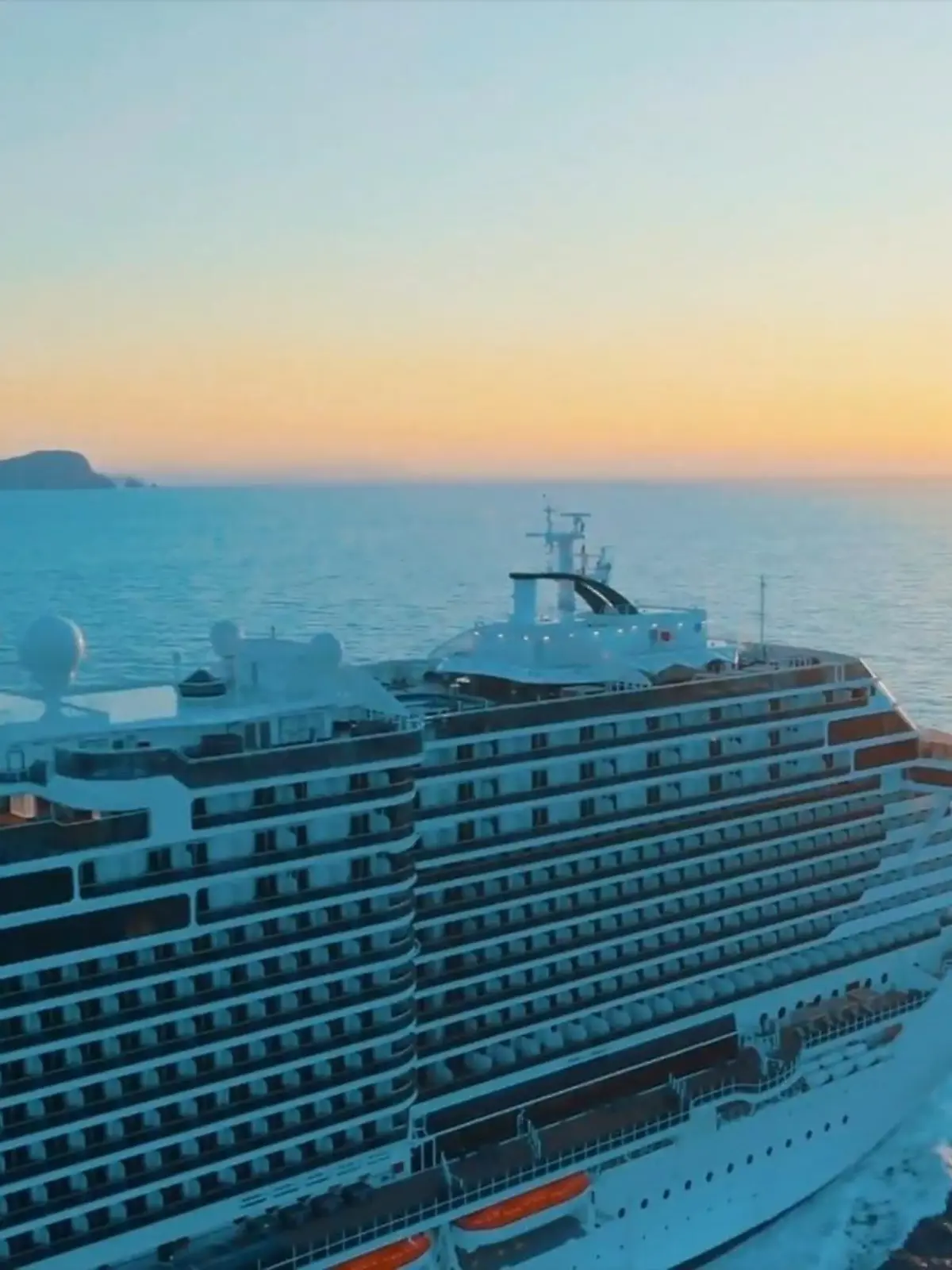 Bild zu: "Kann sich mit diesem Trick 2026 jeder einen Traumurlaub leisten?"