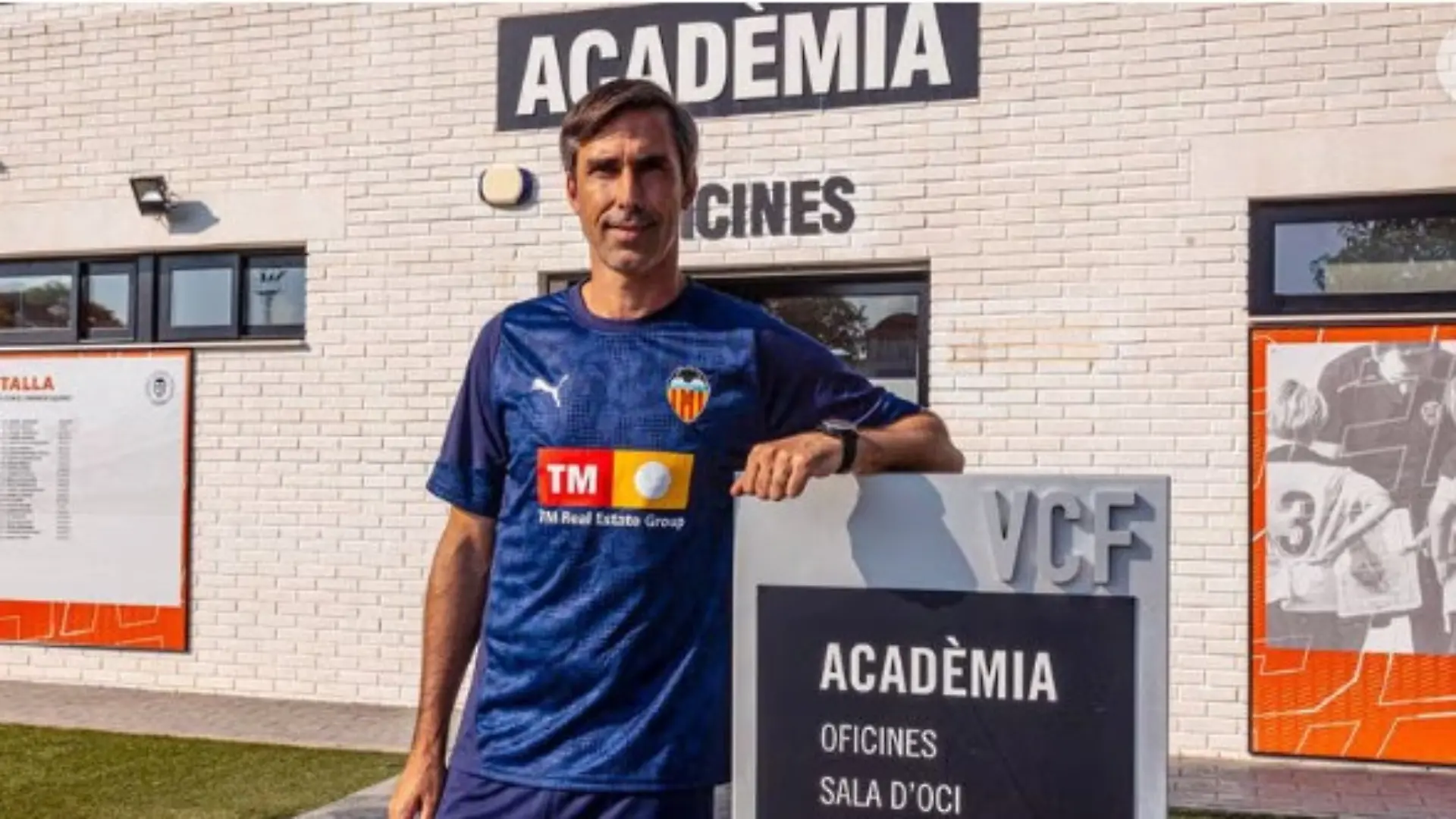 Fußballtrainer Fernando Martín Carreras