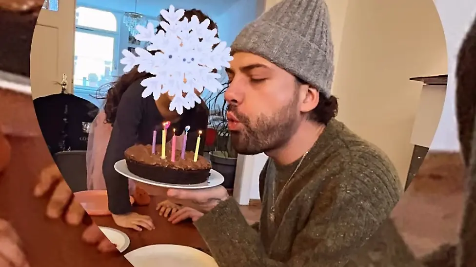 Jimi-Blue-Ochsenknecht-An-seinem-Geburtstag-kommt-es-zum-r-hrenden-Vater-Tochter-Moment