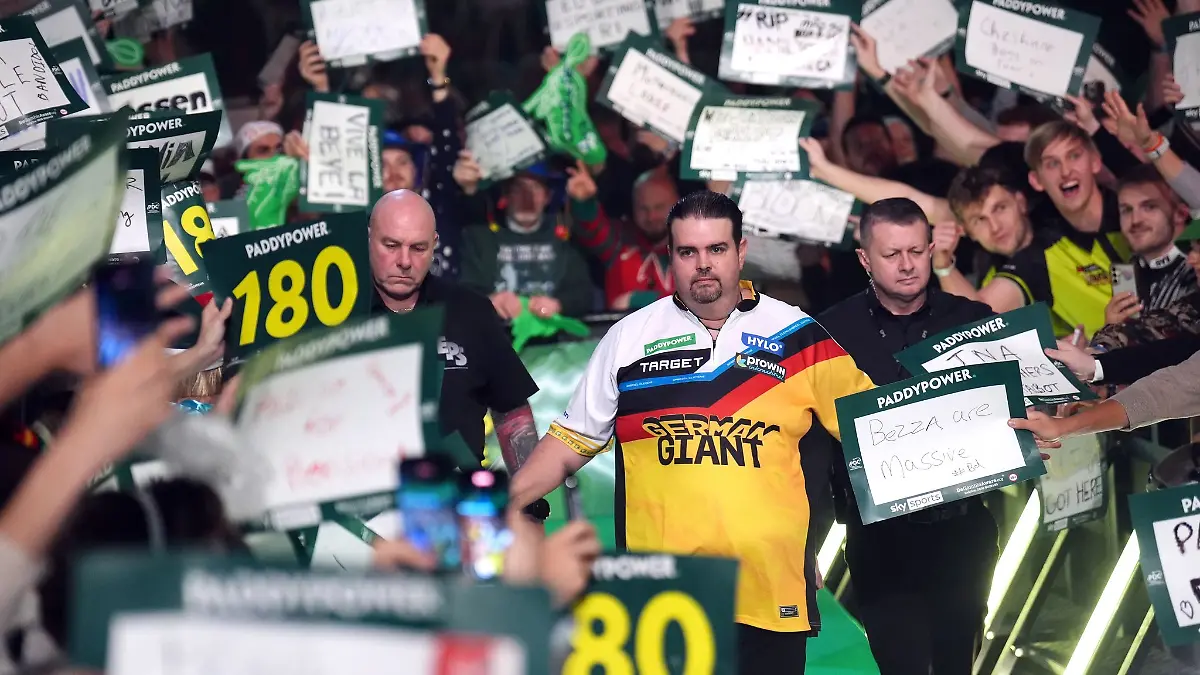 Darts-WM-f-r-Deutsche-vorbei-Clemens-und-Merk-raus