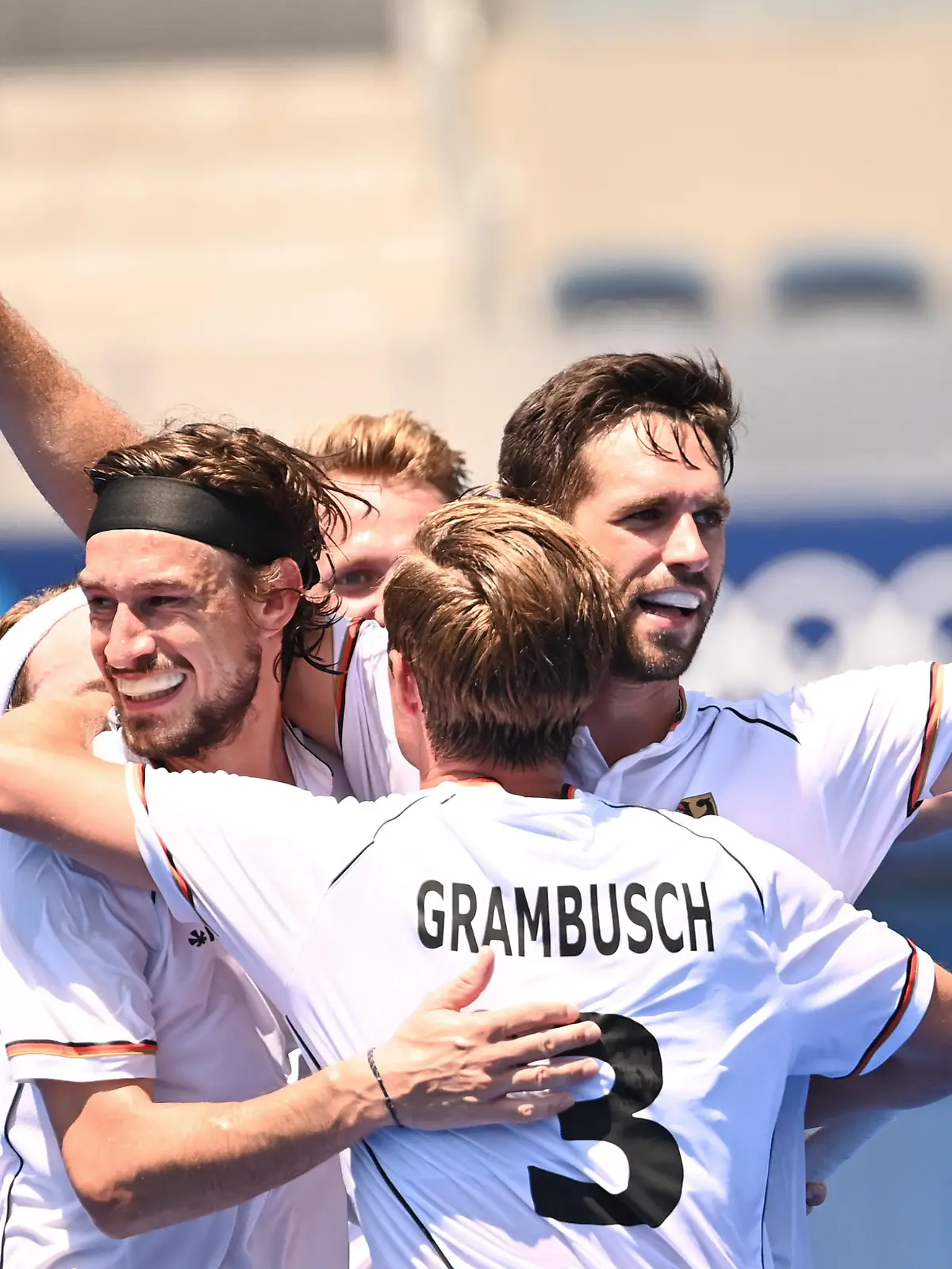 Hockey-Herren auf Medaillenkurs