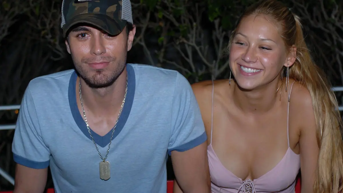 BREAKING NEWS - FILE PHOTO - Enrique Iglesias And Anna Kournikova Announce Arrival Of Baby No. 4