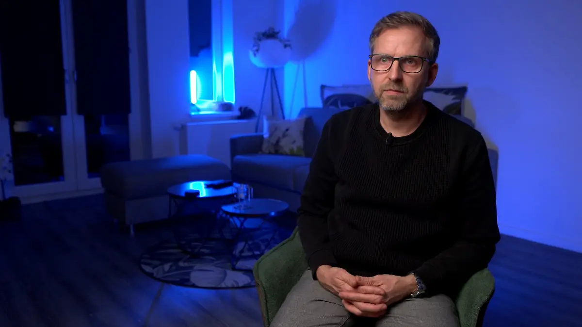 Reporter Jens Schwarck begleitet die Familie von Fabian.