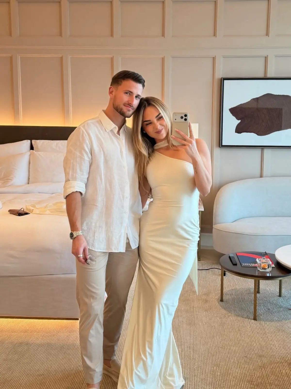 Bild zu: "Süßes Urlaubsbild! Zweitliga-Star liebt Influencerin"