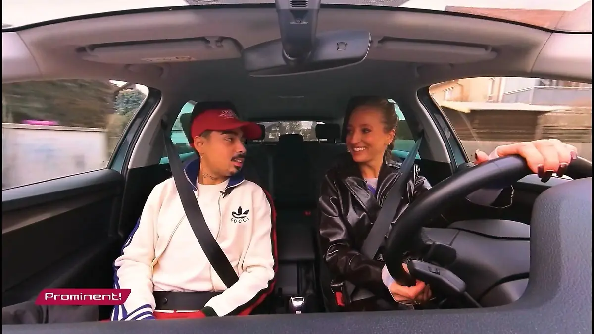 Laura trifft Tony Bauer Prominent!