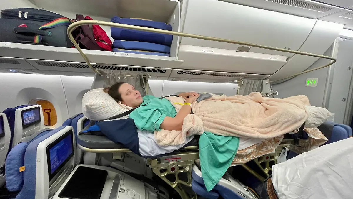 Mandy Müller überlebt einen Paragliding-Absturz nur knapp.