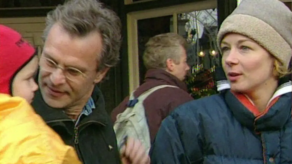 Sattmann und Riemann waren acht Jahre lang ein Paar. Ihre Tochter ist heute 32 Jahre jung. 