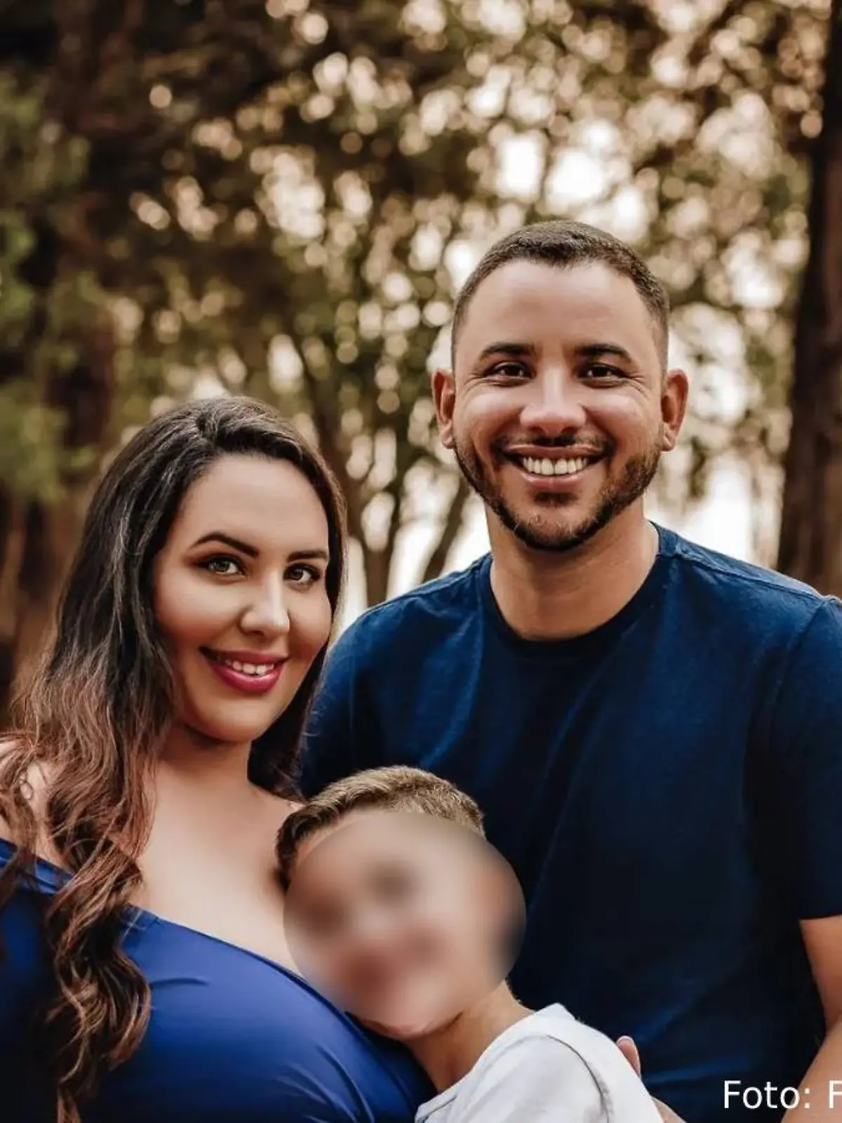 Bernardo (6; M.) rettete seiner Mutter (l.) und seinem Bruder das Leben, sein Vater (r.) starb bei dem Bootsunglück