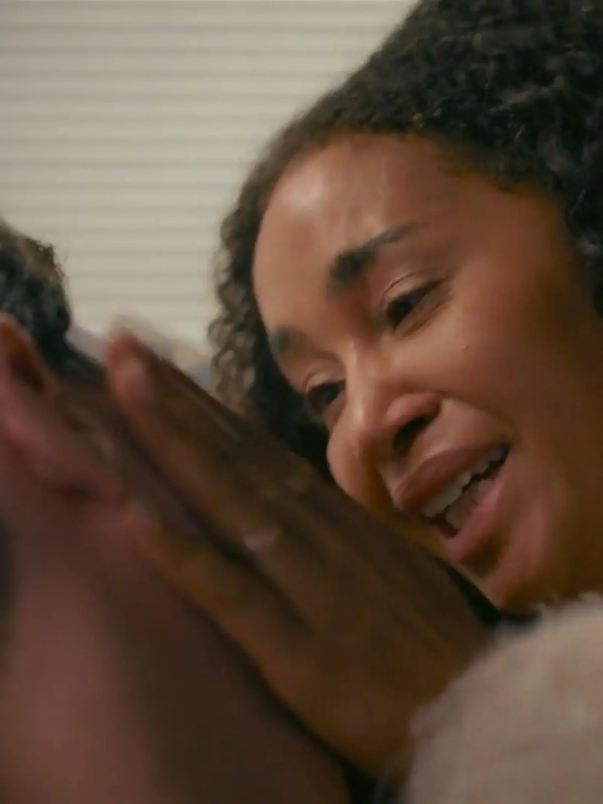 Imani erlebt im Krankenhaus einen Albtraum. 