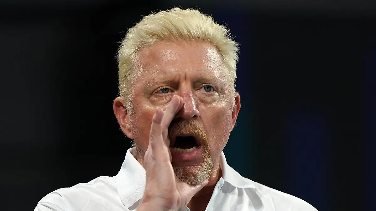  ATP, Tennis Herren CUP BRISBANE DAY 1, Germany ATP Cup captain Boris Becker is seen during the singles match between Alex de Minaur of Australia and Alexander Zverev of Germany on day 1 of the ATP Cup tennis tournament in Brisbane, at Pat Rafter Arena, Brisbane, Friday, January 3, 2020.  ACHTUNG: NUR REDAKTIONELLE NUTZUNG, KEINE ARCHIVIERUNG UND KEINE BUCHNUTZUNG BRISBANE QLD AUSTRALIA PUBLICATIONxINxGERxSUIxAUTxONLY Copyright: xDAVExHUNTx 20200104001440164493