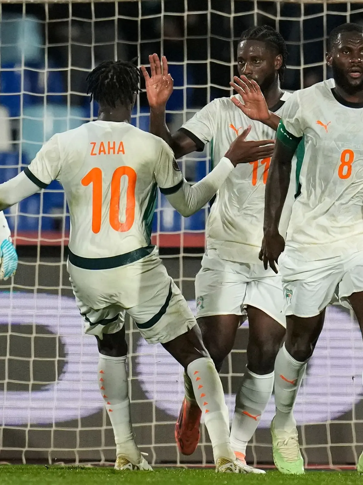 Bild zu: "Elfenbeinküste dreht 0:2 bei Vorrunden-Abschluss gegen Gabun"