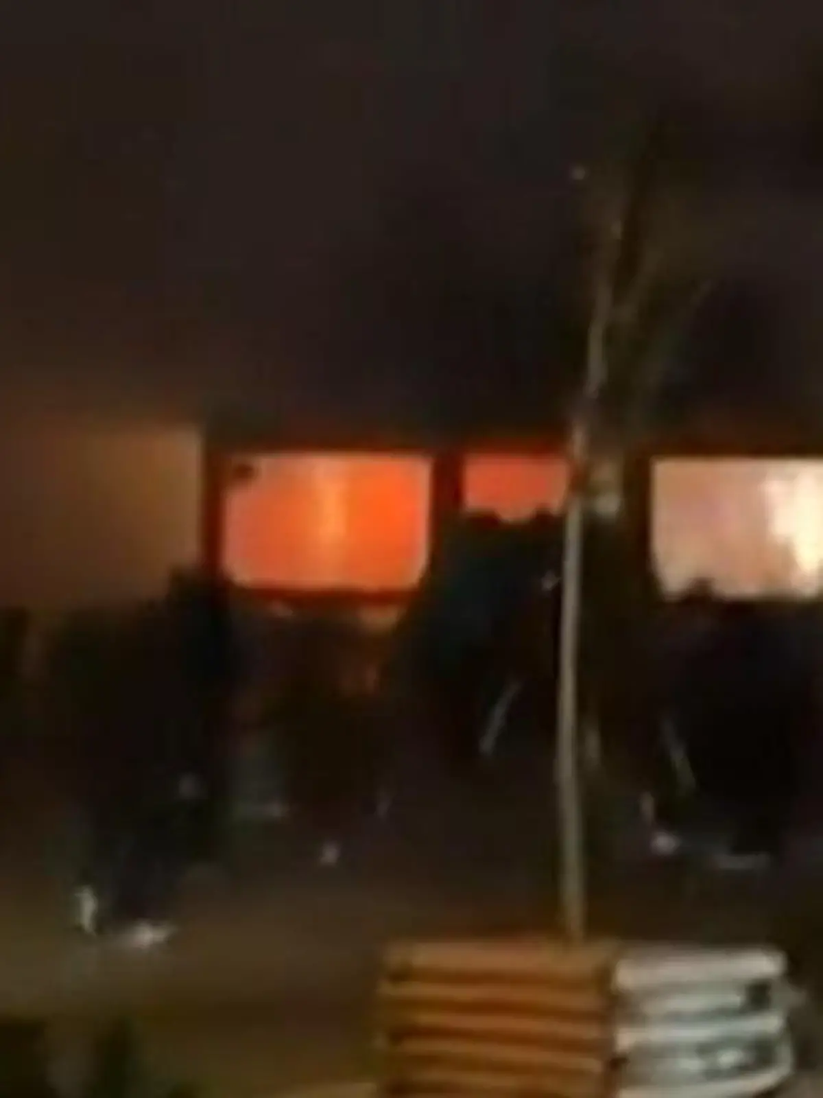 Bild zu: "Tragödie an Silvester! Dutzende Todesopfer bei Explosion in der Schweiz"