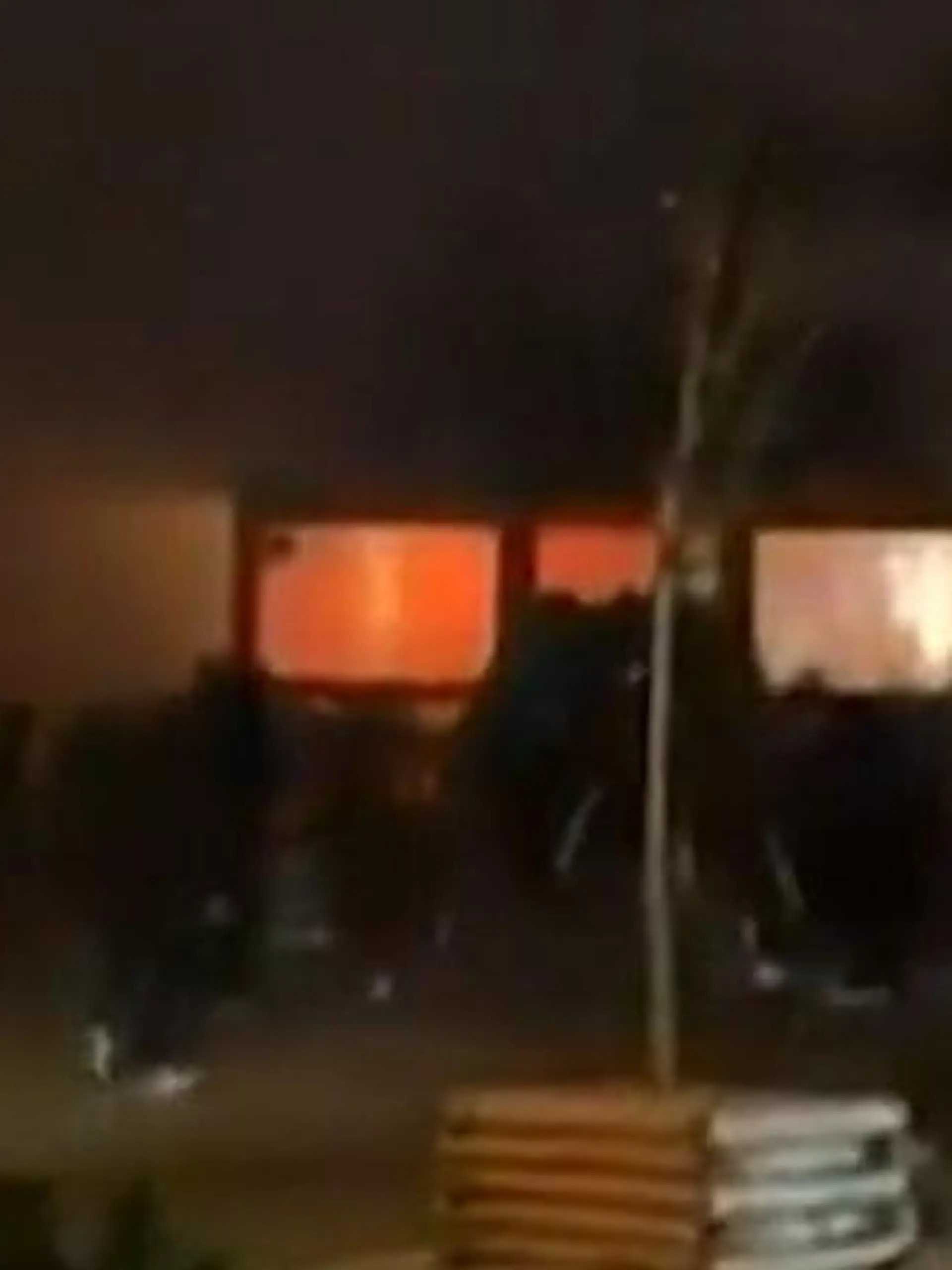 Bild zu: "Tragödie an Silvester! Dutzende Todesopfer bei Brand in der Schweiz"