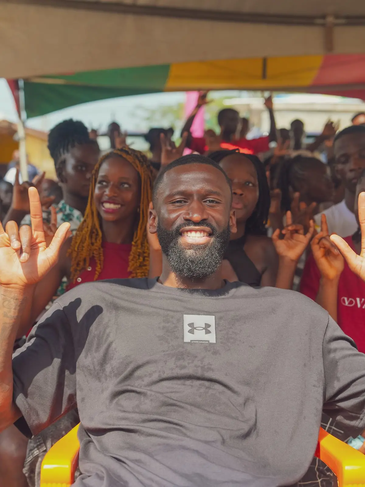 Bild zu: "Antonio Rüdigers Weihnachtsreise nach Sierra Leone"