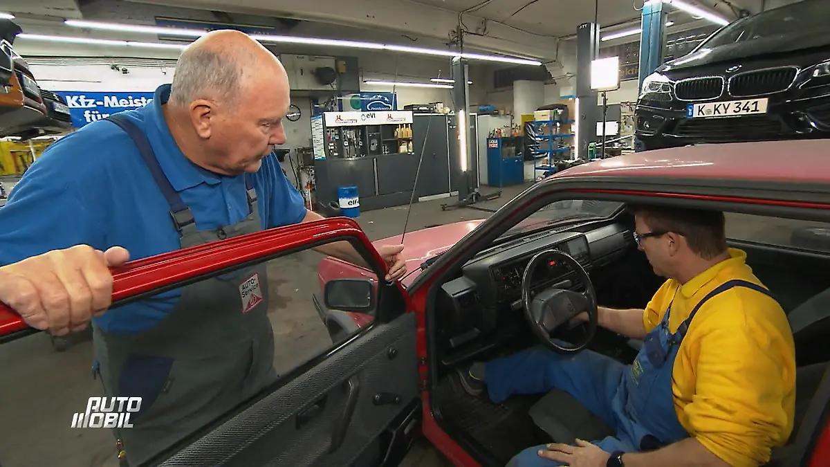 auto mobil geht auf Fehlersuche Vier Werkstätten, null Lösung