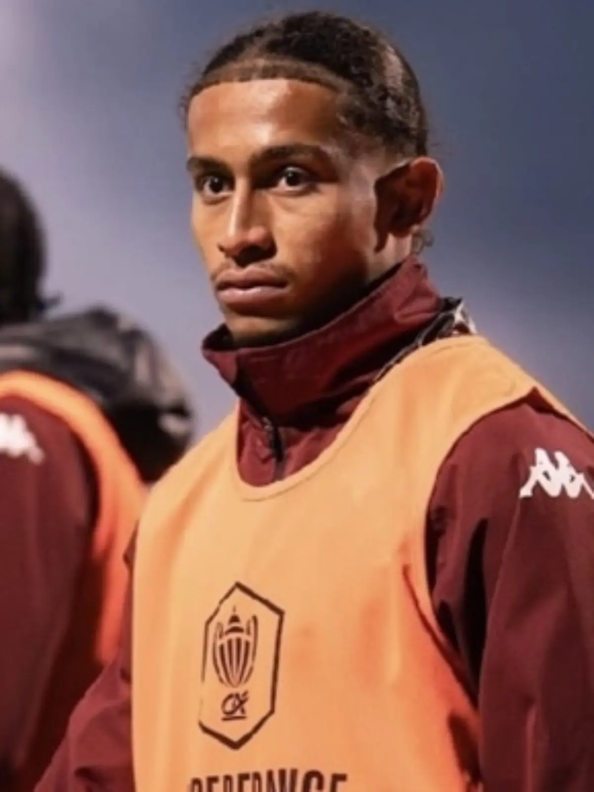 Bild zu: "Fußball-Profi (19) bei Feuer in Schweizer Todes-Bar schwer verletzt"