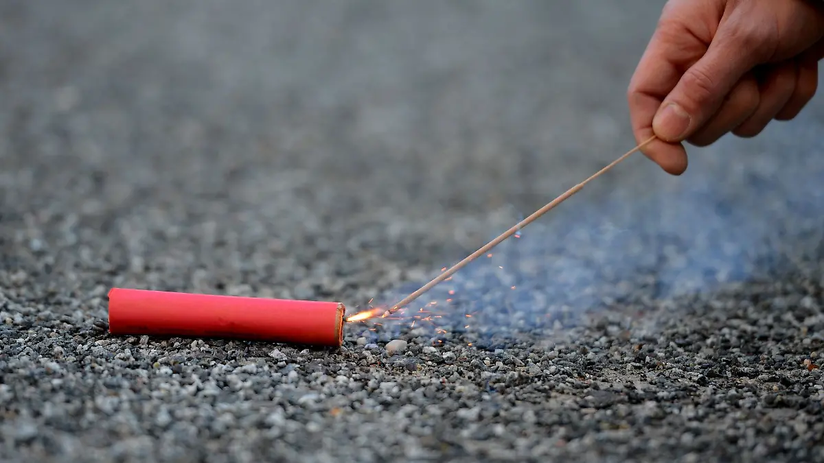 Sachsen-Anhalt-17-J-hriger-stirbt-beim-B-llern-in-der-Silvesternacht-