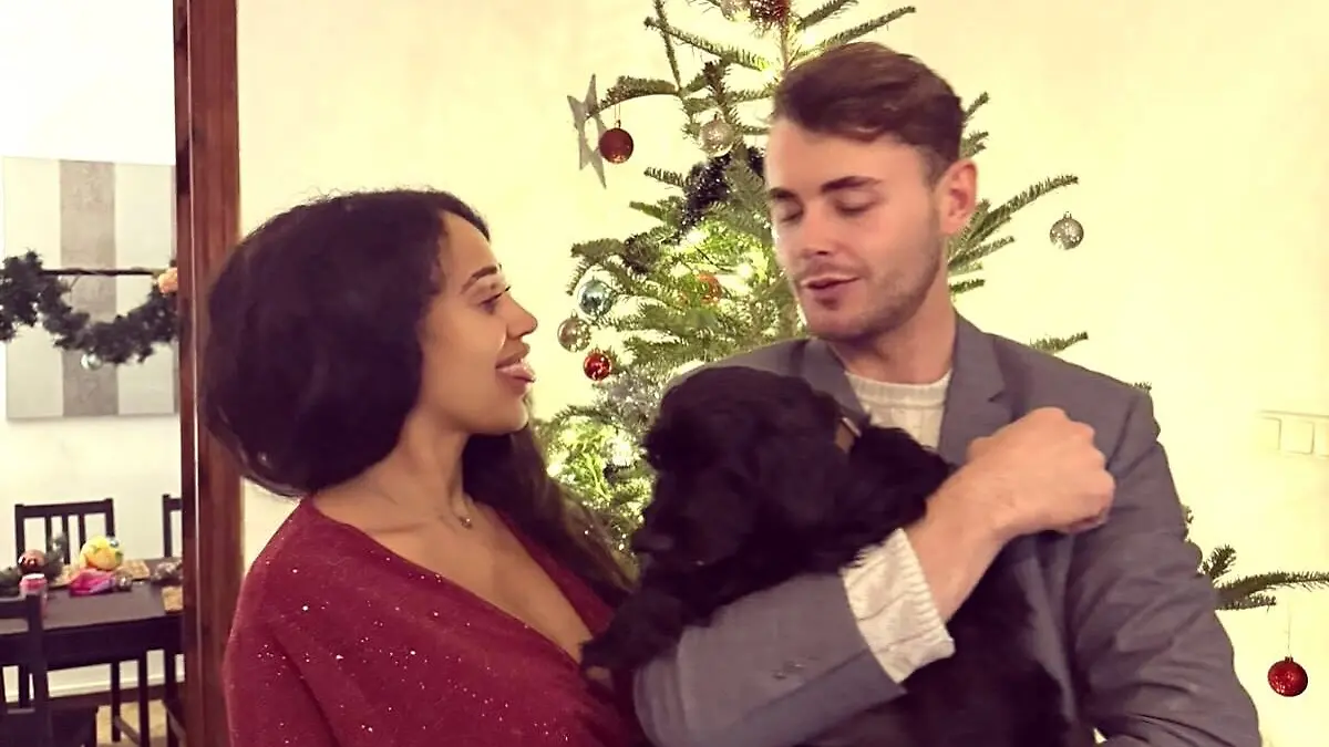 Sarah Joelle und ihr Freund verbrachten scheinbar auch das Weihnachtsfest gemeinsam.