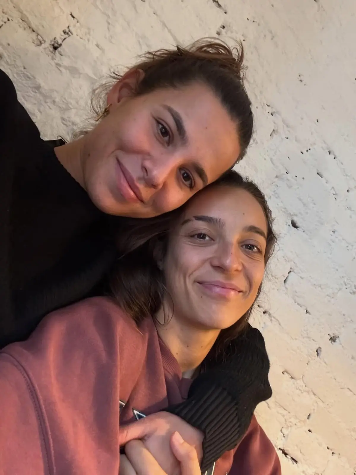 Bild zu: "Fußballprofi Lena Oberdorf macht Beziehung mit neuer Partnerin öffentlich"