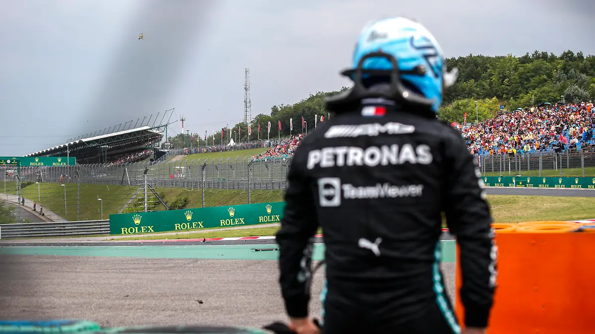  77 Valtteri Bottas FIN, Mercedes-AMG Petronas F1 Team, F1 Grand Prix of Hungary at Hungaroring on August 1, 2021 in Budapest, Hungary. Photo by HOCH ZWEI Budapest Hungary *** 77 Valtteri Bottas FIN, Mercedes AMG Petronas F1 Team , F1 Grand Prix of Hungary at Hungaroring on August 1, 2021 in Budapest, Hungary Photo by HOCH ZWEI Budapest Hungary 