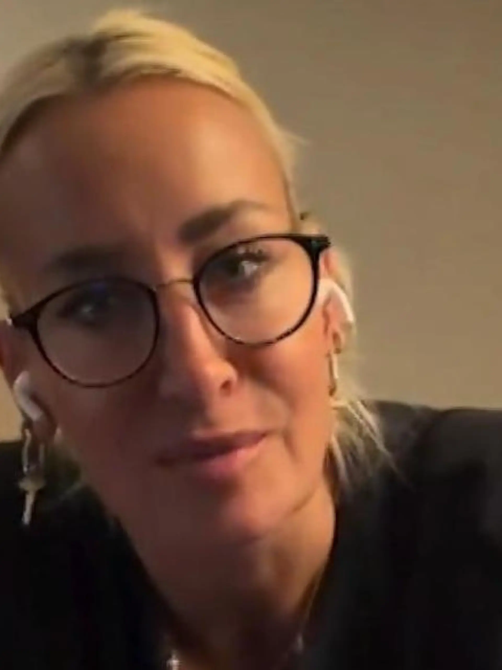 Bild zu: "Stromausfall in Berlin! Betroffene Sarah Connor findet klare Worte"