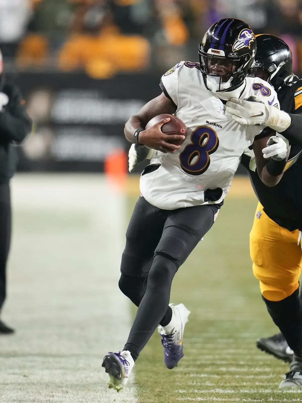 Bild zu: "Pittsburgh löst in Football-Krimi letztes Playoff-Ticket"